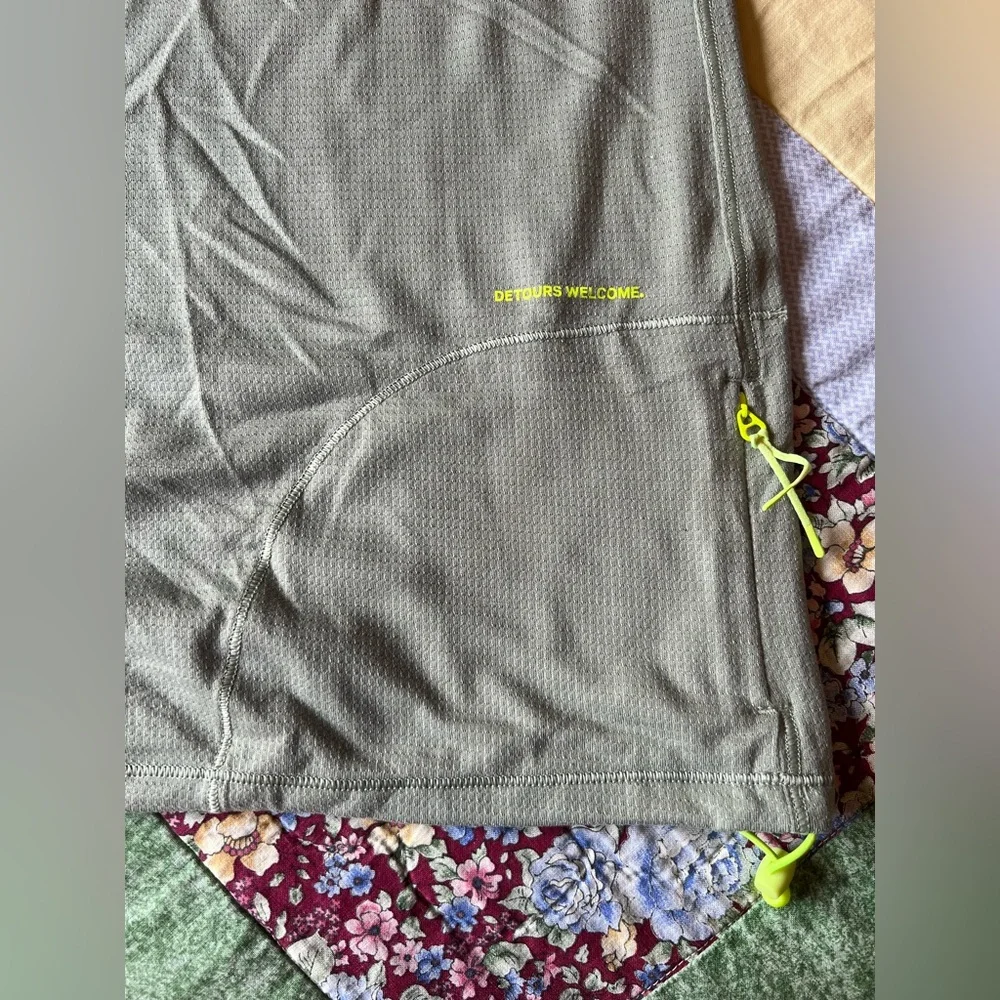 Lululemon Lightweight Cinched Hem Hiking T-Shirt - 
Laurel Green - Picture 6 of 9